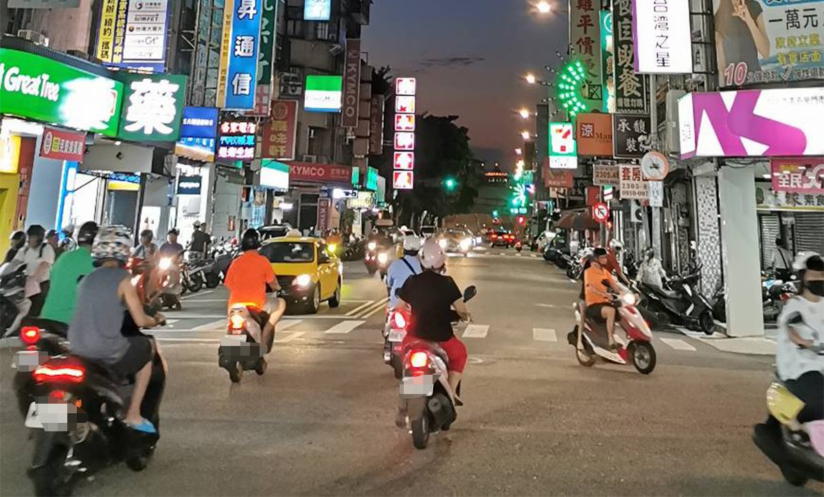 暑假旅遊旺季將至 北市重罰非法日租套房 已開罰154件、裁罰逾1,500萬元 1 為徹底杜絕病毒傳播可能,台北市府除前於8月21日公告收住居家檢疫者之一般旅館違規名單,針對疑似日租套房收住居家檢疫或居家隔離者,也決定加大力道清查