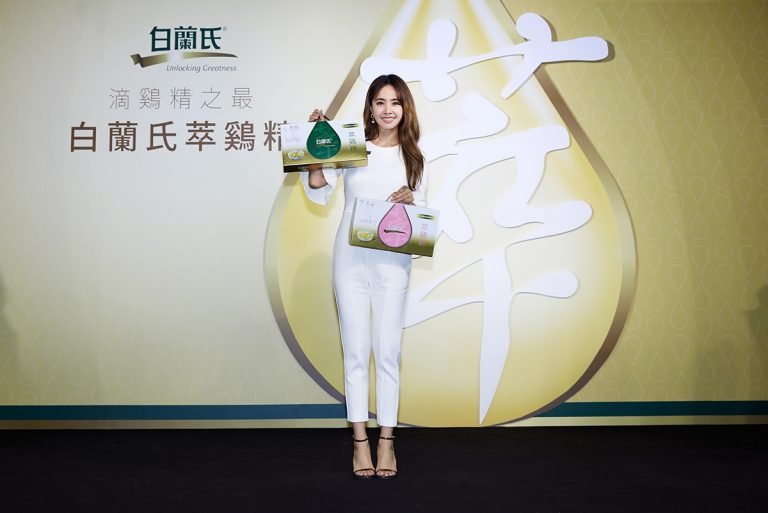 成為健康飲品Jolin代言的萃鷄精甫上市即衝破千萬銷售，其圈粉魅力不言可喻