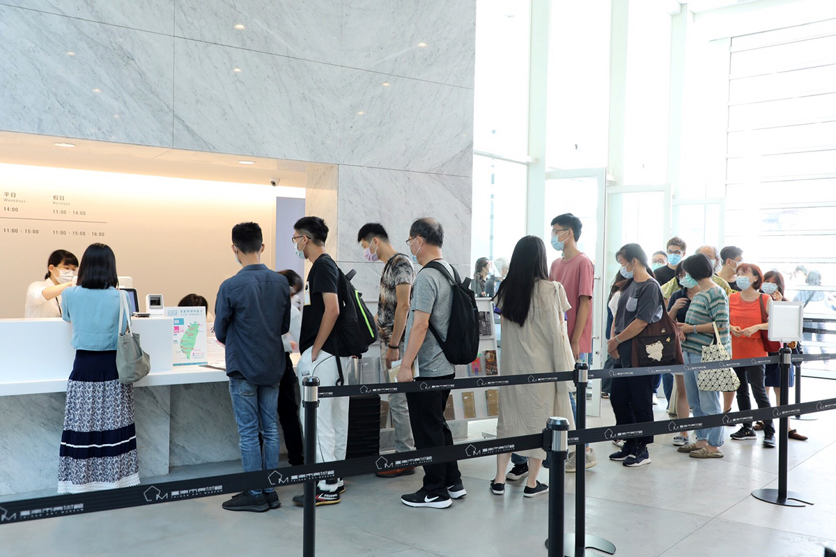 最受歡迎是臺南美術館，連假期間不僅展出許多傳統並具有藝術氣息的展覽