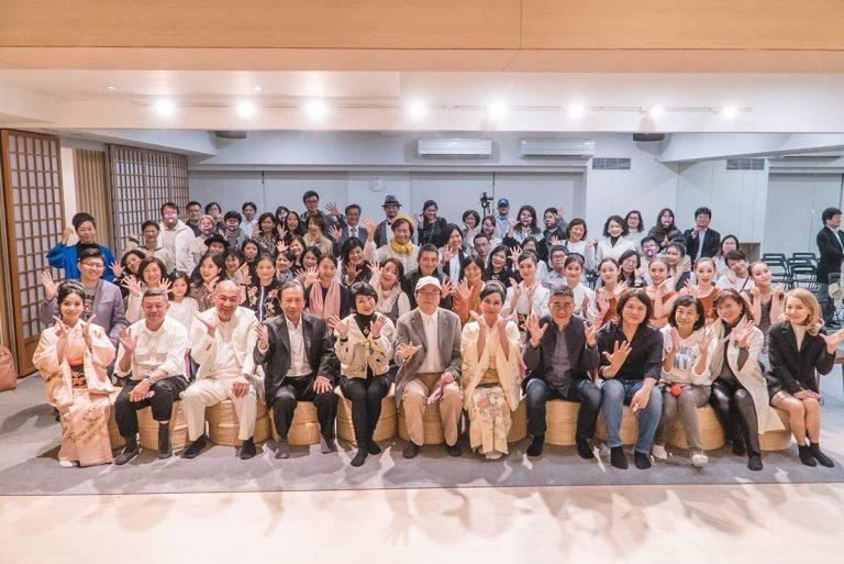 台中市西川淑敏舞踊知家慶祝成立三週年，跨界展出《霍剛、李光裕雙》個展，