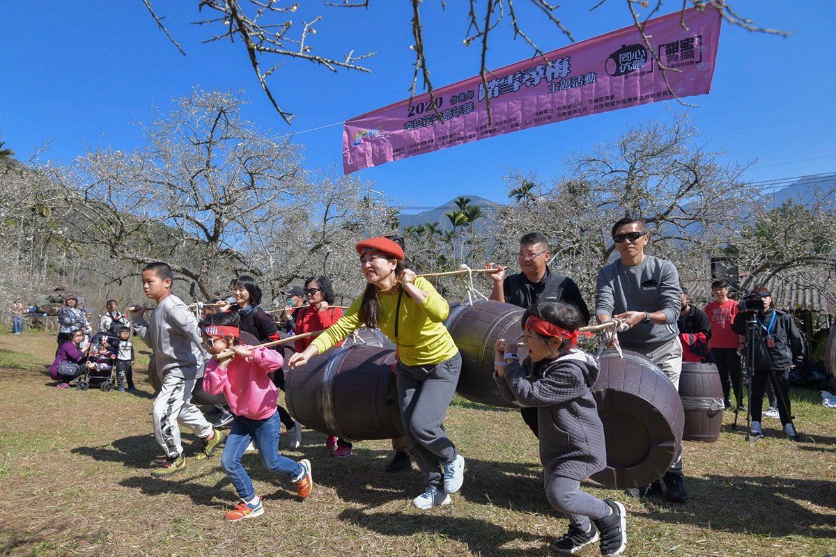 信義鄉踏雪尋梅活動10日登場 1 S 61210634