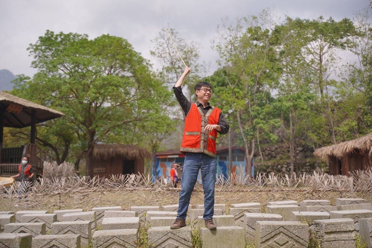 陳其邁表達對於原鄉的重視，舉出校園、祭儀場、道路、水土保持工程等，盼一次到位解決問題