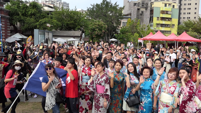 ─德洋樓文化嘉年華最終回 集結歐美亞變裝踩街