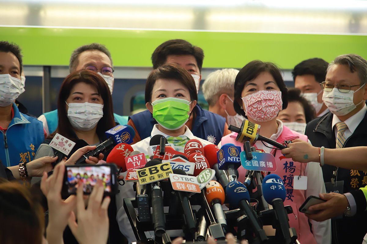 台中捷運25日通車! 蔡英文與馬英九同框 3 盧市長強調 通車不代表結束 而是兩個新使命的開始