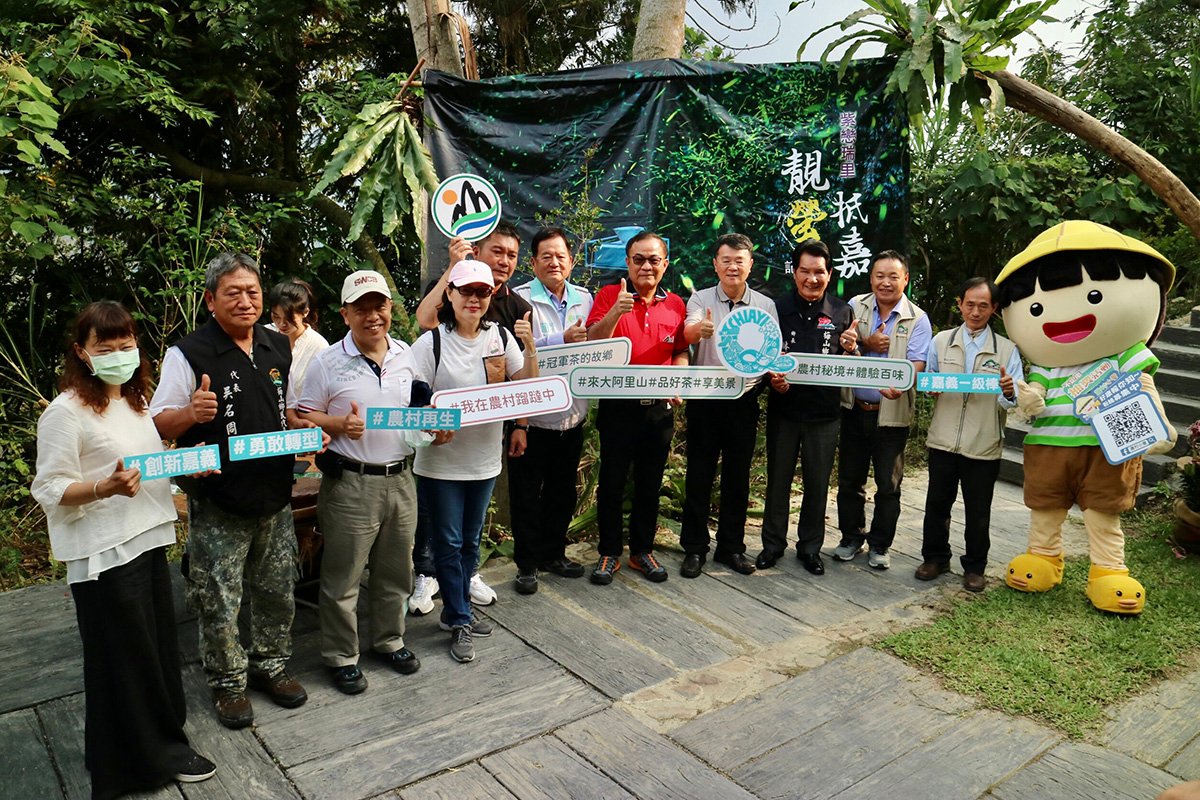 瑞里社區以浪漫的紫藤花景聞名全國，每年皆吸引成千上萬的遊客朝聖