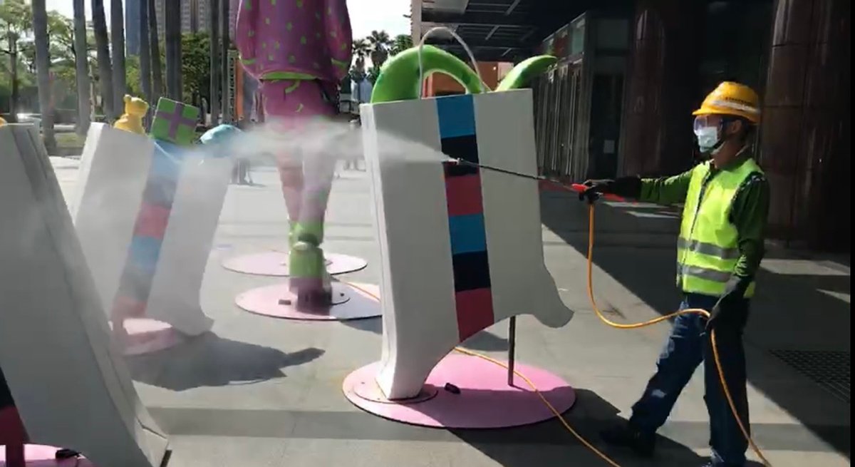 台中新光三越櫃姐確診 中市府成立前進指揮所要求全員工快篩 1 台中新光三越櫃姐確診 中市府成立前進指揮所要求全員工快篩