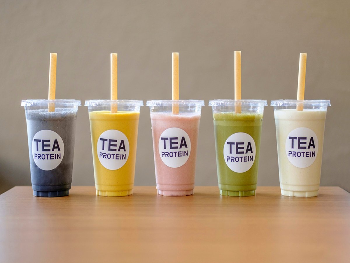 十種以上的獨創蛋白飲料和蛋白食物為主的健康咖啡廳「FLUX CAFÉ」，是以維護健康兼具美味為理念，希望為人們打造自然又健康的生活方式。（圖片來源：小田急電鐵株式會社）