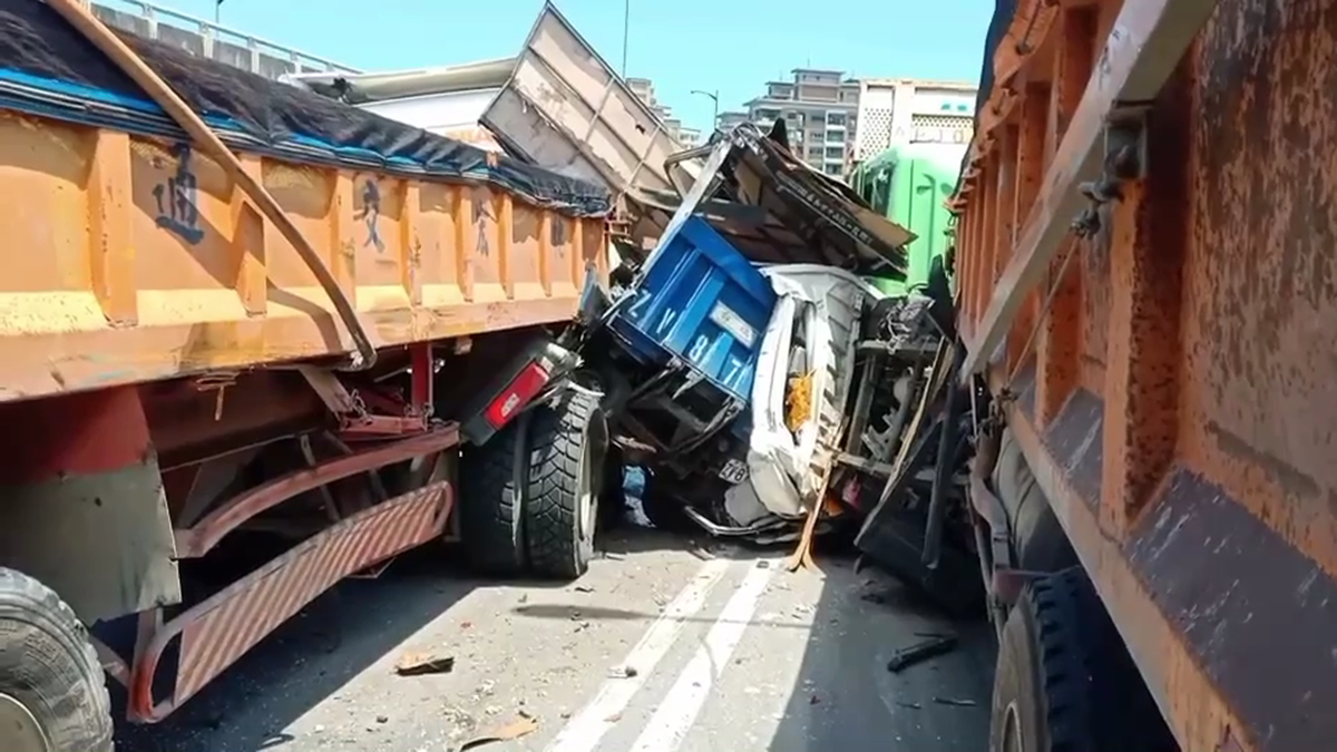 647926909.242047.mp4 000001358