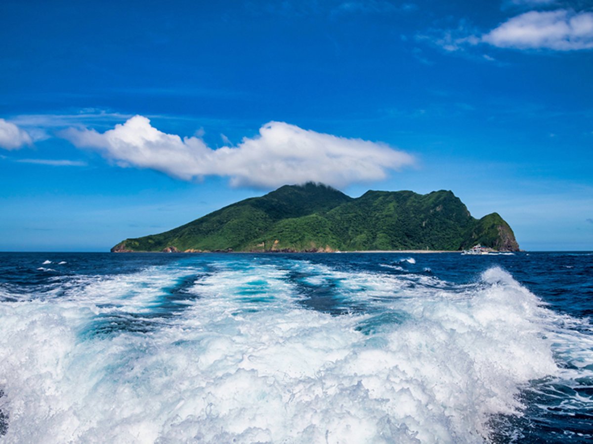 臺鐵郵輪式列車 首航四大新亮點 6 03【易遊網】龜山島