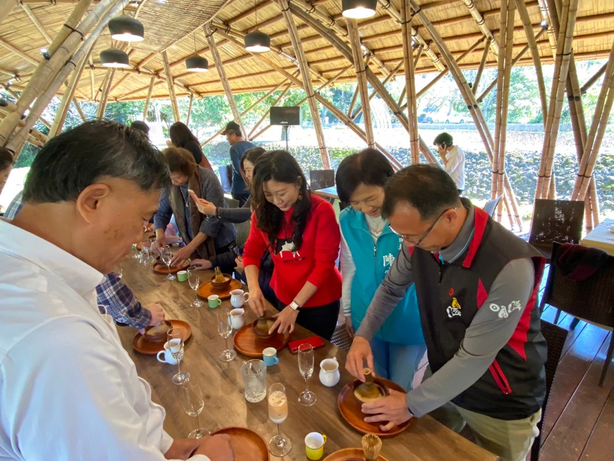 埔里山城小鎮深度之旅 體驗蝶戀、戀蝶「與蝶共餐」音樂品茗饗宴 1 S 5267517
