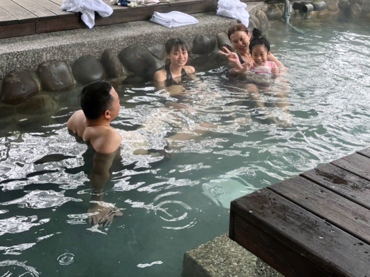 強烈冷氣團來襲 臺南關子嶺龜丹溫泉九成住宿近滿房 2 龜丹溫泉闔家出泡湯遊舒緩身心