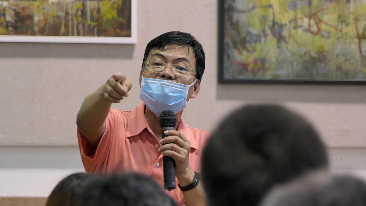 鹿港公會堂 時光串流 王聖平油畫展4日開幕 1 台灣藝術家法國沙龍學會理事長王聖平4日起在在鹿港公會堂舉辦時光串流-油畫邀請展