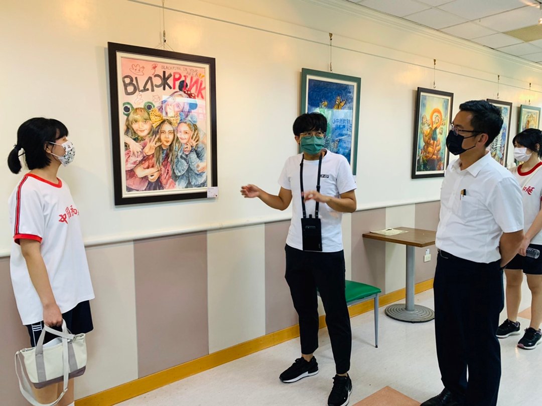 竹山美術種子在竹秀藝廊發芽! 延中 墜後美酒巡迴展part3暨竹小-防疫大作戰 1 S 370114595