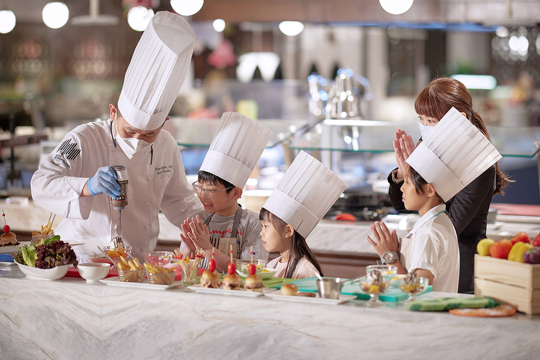 JR東日本大飯店台北鉑麗安全日餐廳暑假推出小小廚神活動