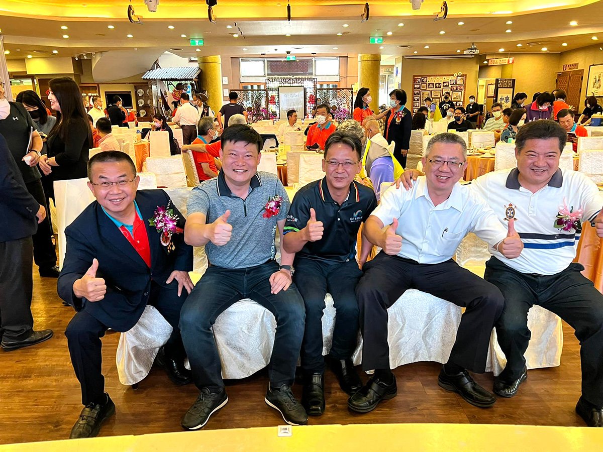 南投縣觀光協會第20屆理事長茆晉日牂連任暨理監事授證典禮 5 299962031 77160014 n