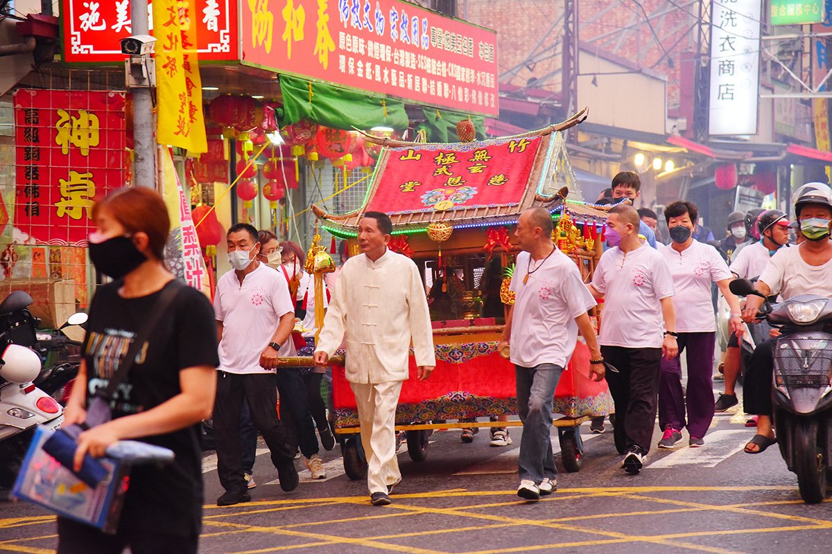 竹山大士爺文化祭遶境踩街19日熱鬧展開 5 30DF5688 5A19 47F2 B754 374DD9F5806B