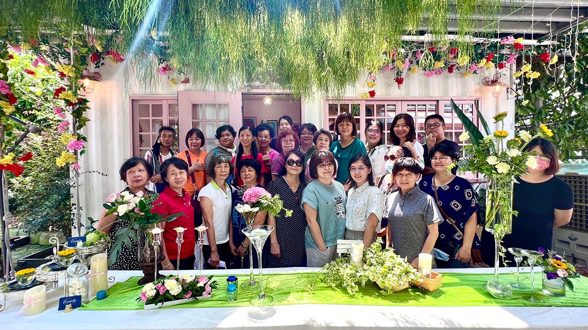 「花好」月圓人團圓田尾公路花園邀民眾中秋連假來拈花惹草