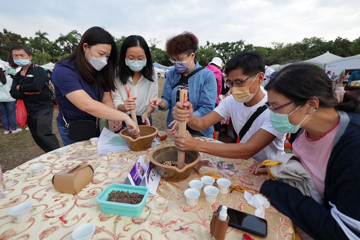 「千人擂茶」國慶登場 千人體驗客庄擂茶趣 3 S 100384779