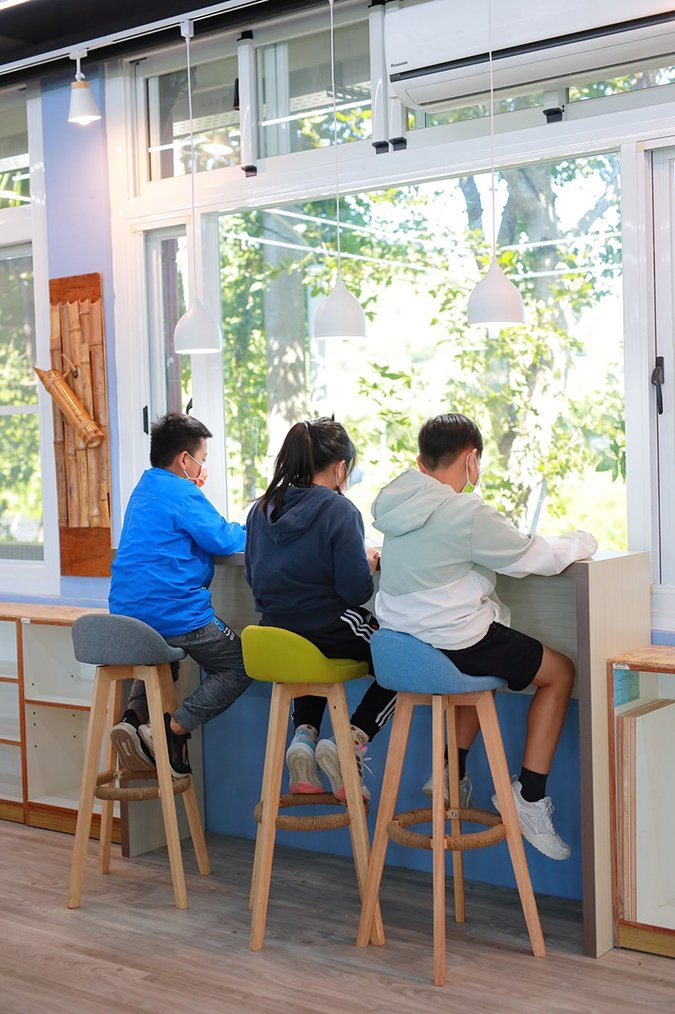 「美學.學美」在校園 111年臺東縣美學典範學習教室計畫 縣府協助13所校園環境美感改造 3 S 2957380