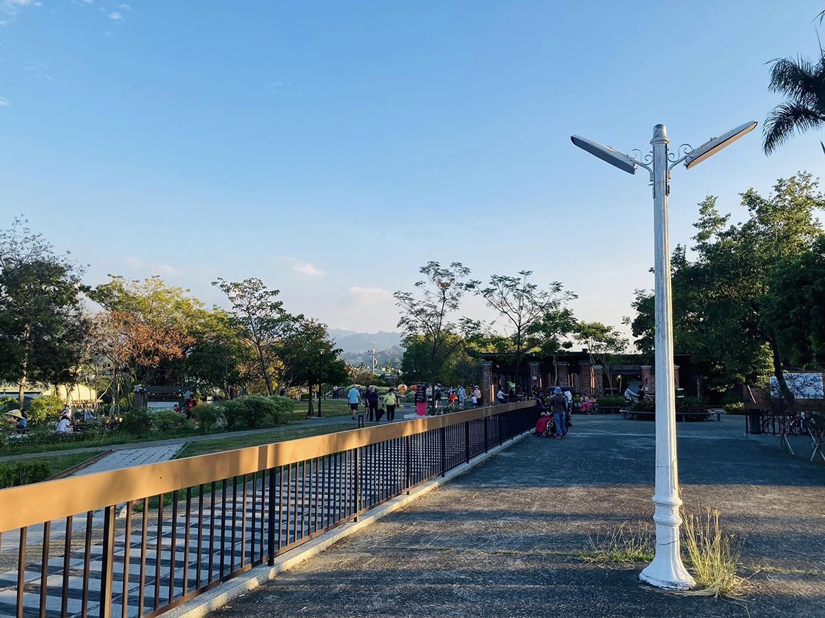 東勢客家文化園區冬日非常適合漫步與駐足