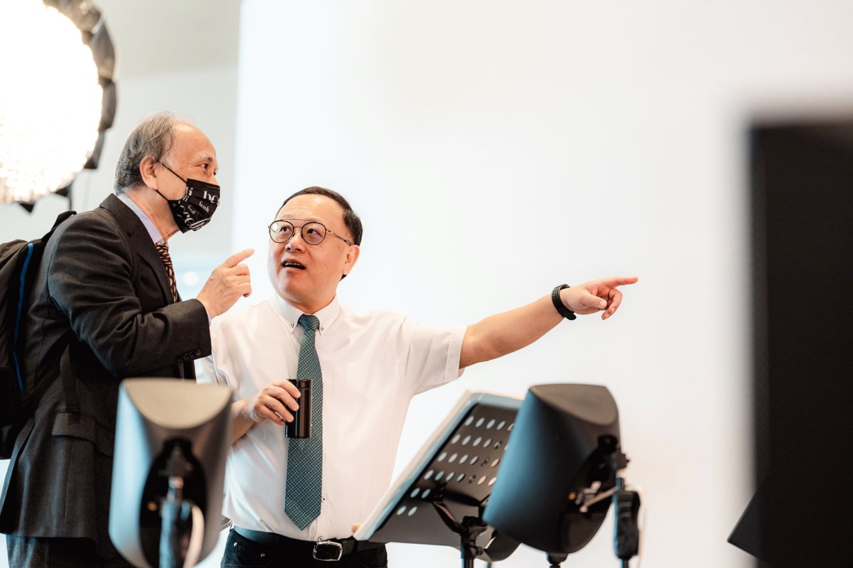 臺法聯手65聲道〈LEARPRINT 內惟聲響實驗〉裝置展 亞洲首獻 3 史哲副市長和《音響論壇》劉漢盛總編輯分享〈LEARPRINT 〉催生歷程