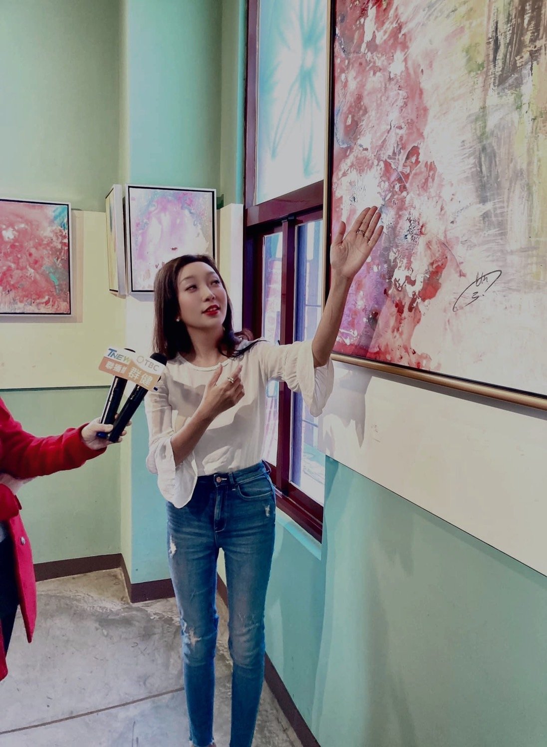 朱先仙入選2022法國秋季沙龍展作品〈理性與感性〉在她首次個展展出。（朱先仙提供）