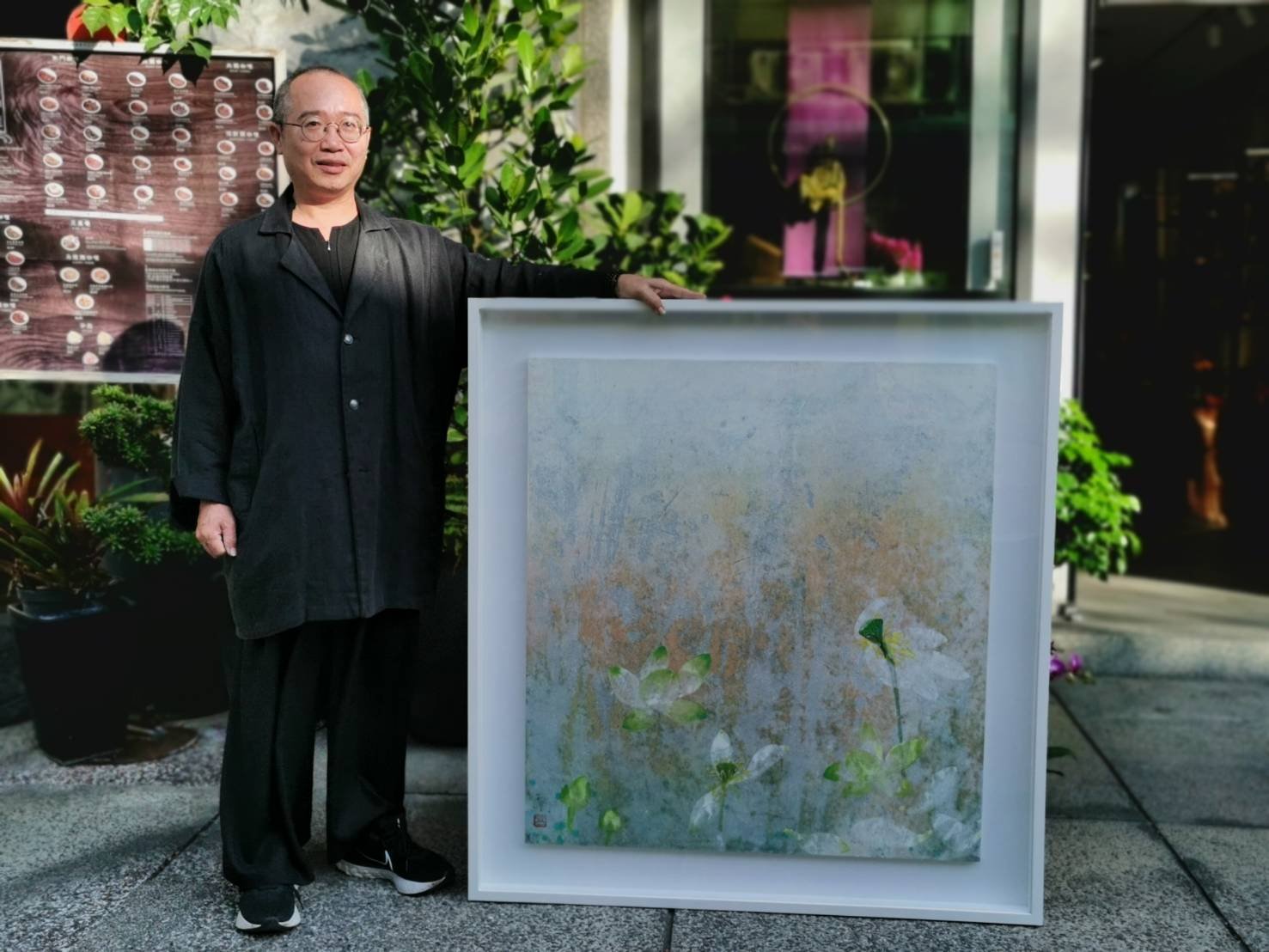 陳正隆和琉璃光･荷系列作品