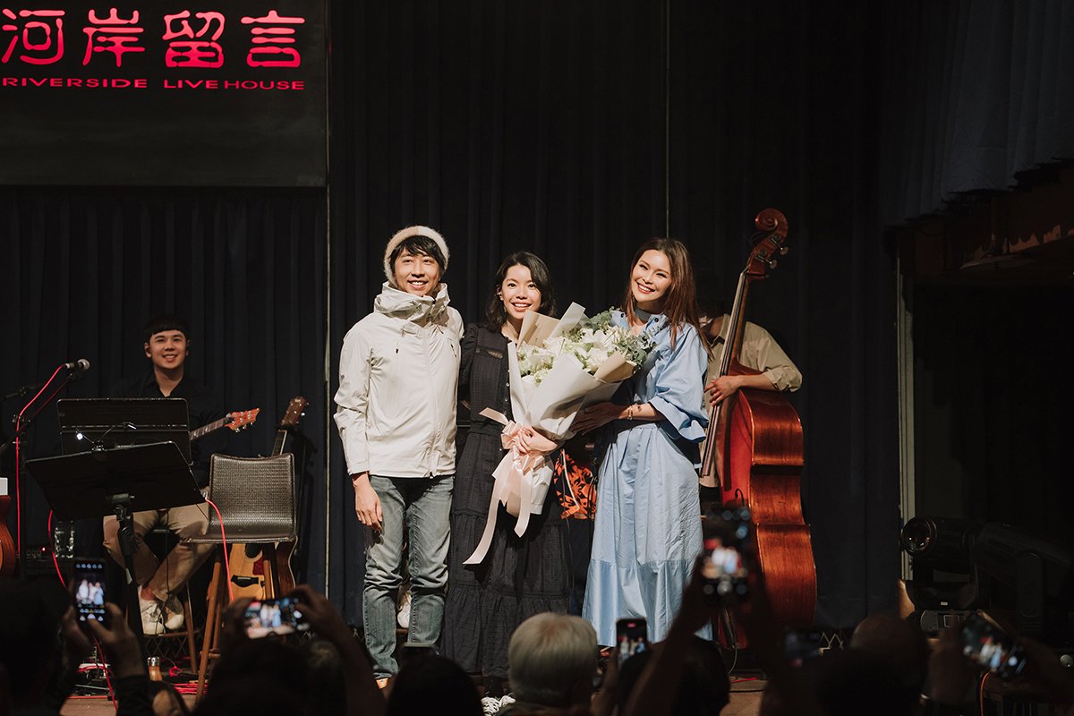 深白和端端特地請到好友周蕙作為演唱會嘉賓