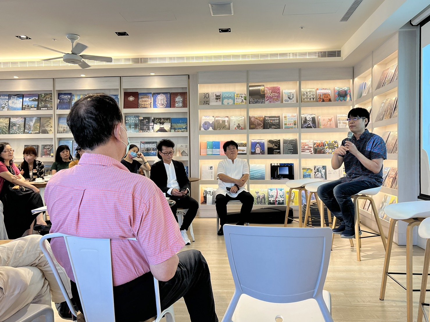 墨海大師講座隆重登場 六位藝術前輩擔綱與談人交流場面熱烈 4 S 7012559