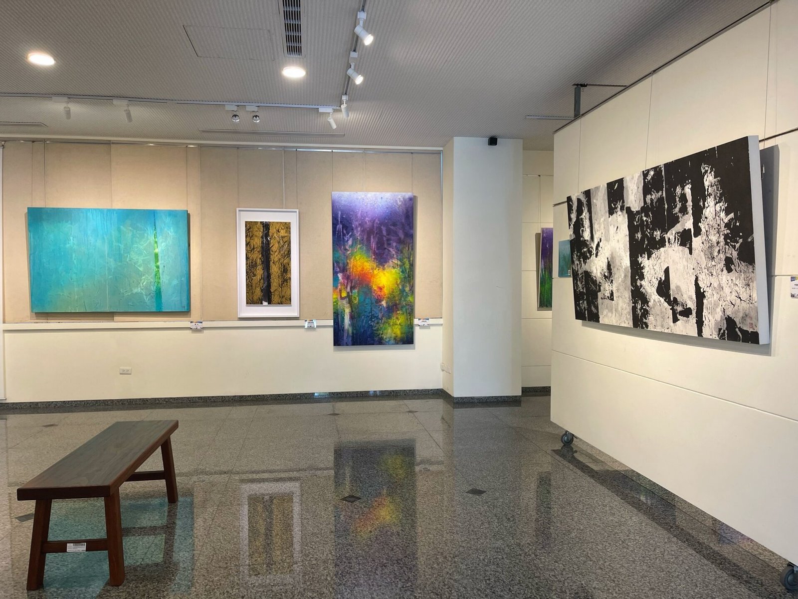《入園林.觀墨禪》陳正隆當代水墨展會場