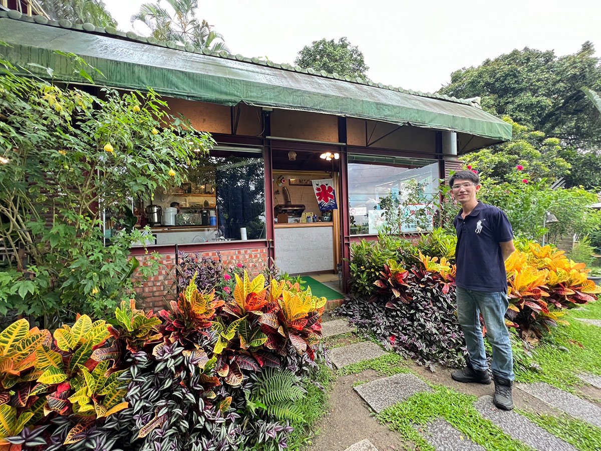 西拉雅淺山之旅 融入自然與產業的獨特體驗 4 香榭彎咖啡簡餐景觀餐廳