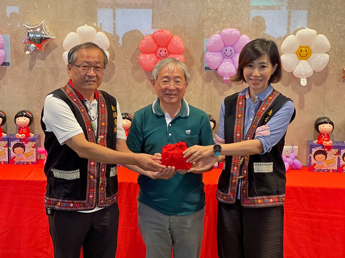 南投家扶扶幼委員會竹山鹿谷區區主委交接典禮於26日舉行
