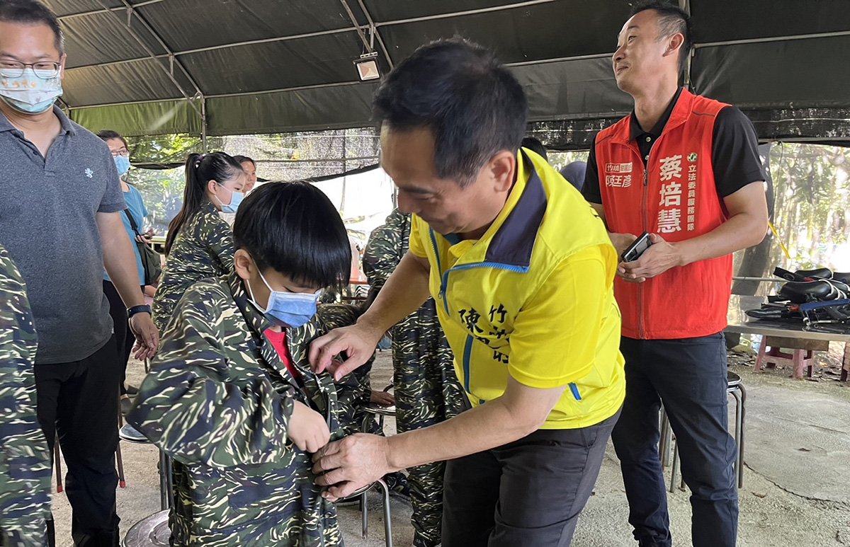 竹山全鎮國小漆彈賽8/1-8/3 活力四射感受樂趣 3 S 4989004