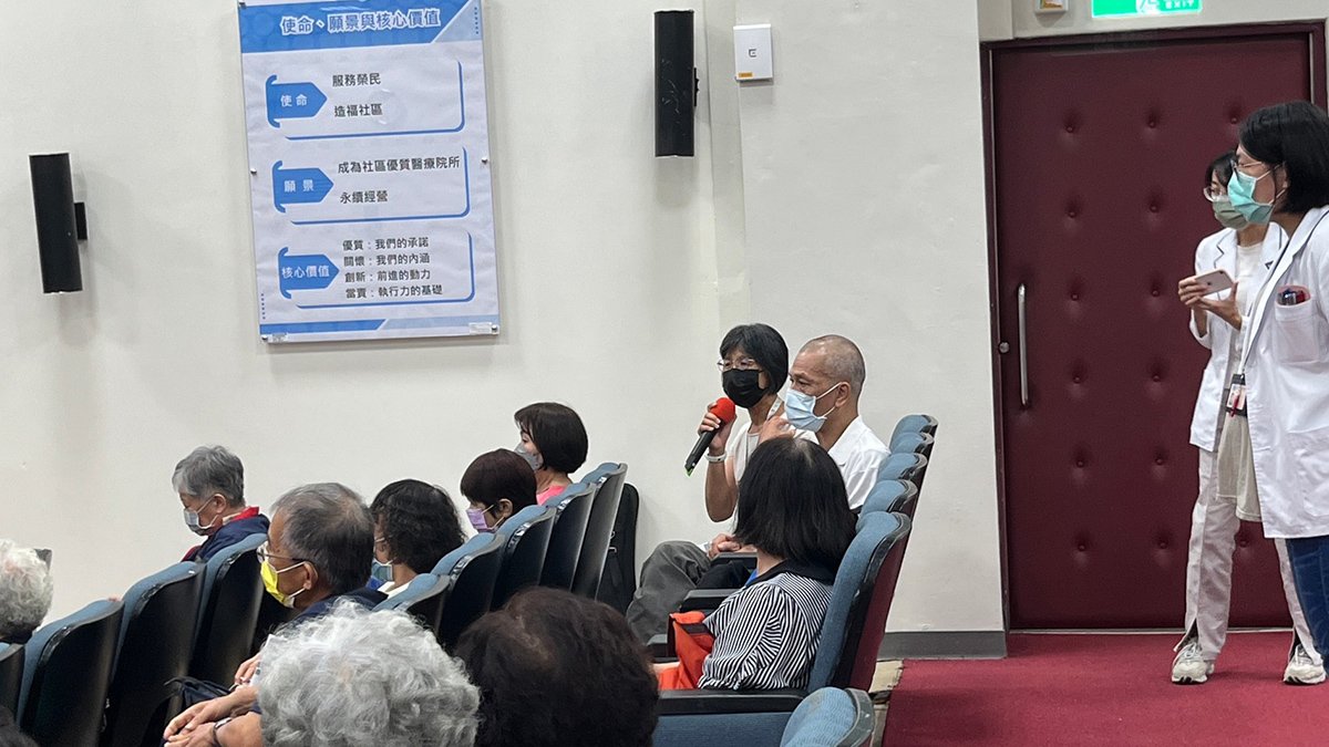 臺中榮總埔里分院舉辦志工座談會 志工積極參與踴躍發言 2 112251 1120809 3 0