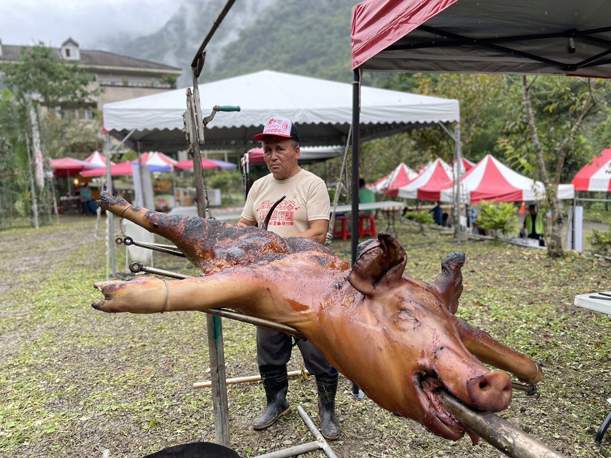 石壁部落500人山徑健走 天然迴音壁間聆聽葉璦菱美聲 2 S 38797319 0