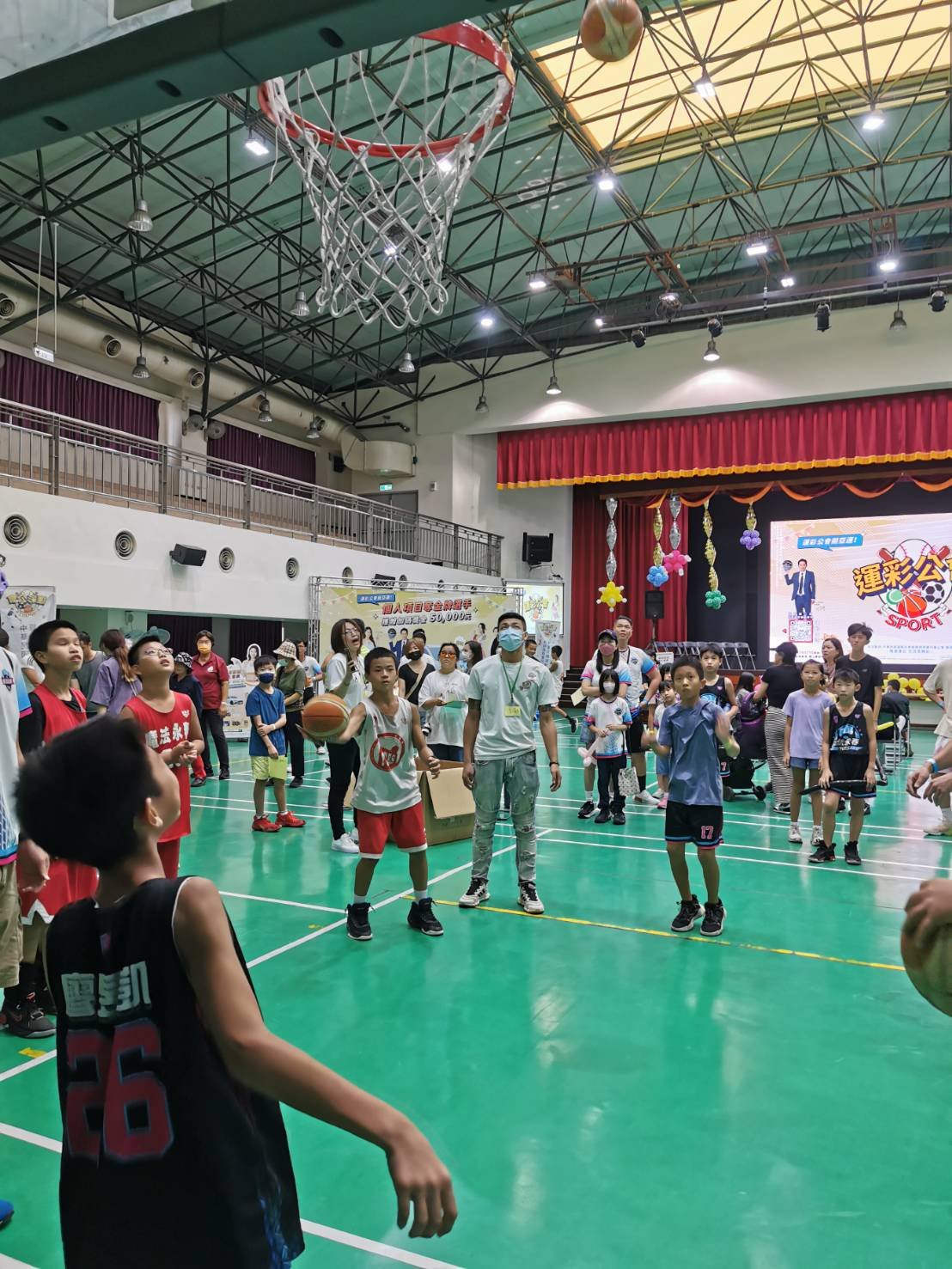 運彩公會為中華隊加油喝采 杭州亞運個人項目奪金選手加碼5萬獎金 10 國中小組投籃競賽