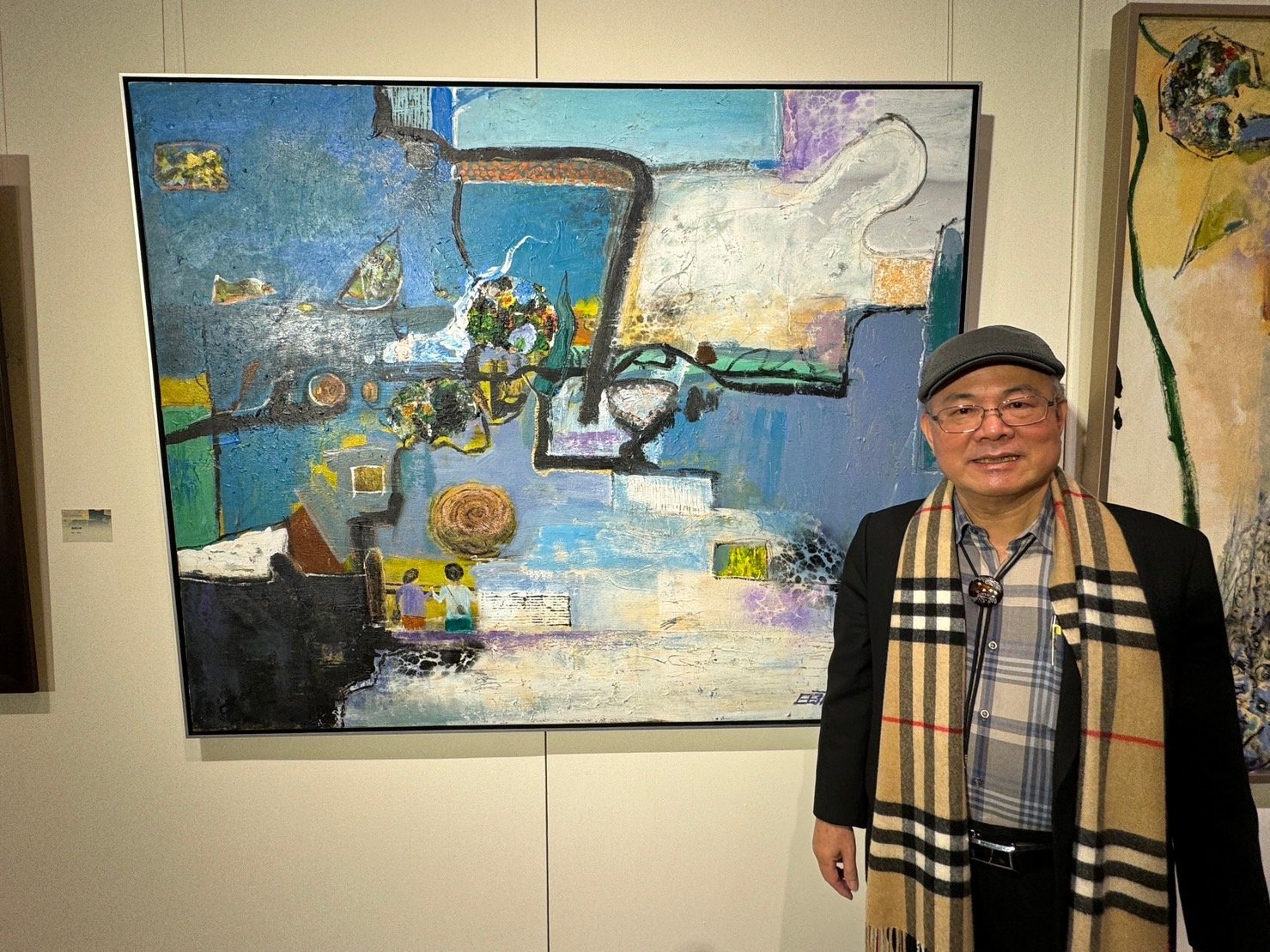 前文化部次長林金田在大墩文化中心舉辦《抱璞守真•悅藝韶華》創作展。（葉志雲攝）
