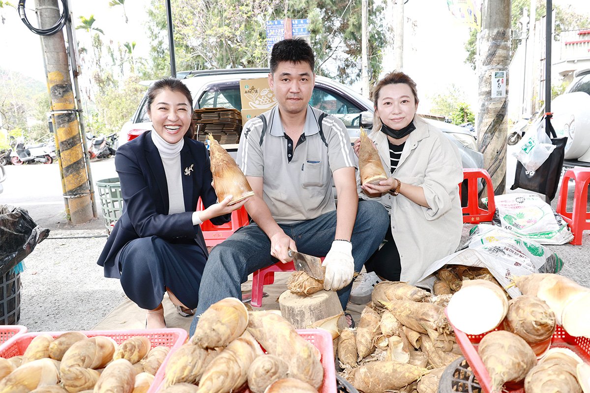 鹿谷小半天竹夢森活節開幕 許縣長與逾千民眾體驗竹筒飯DIY 3 348A3797