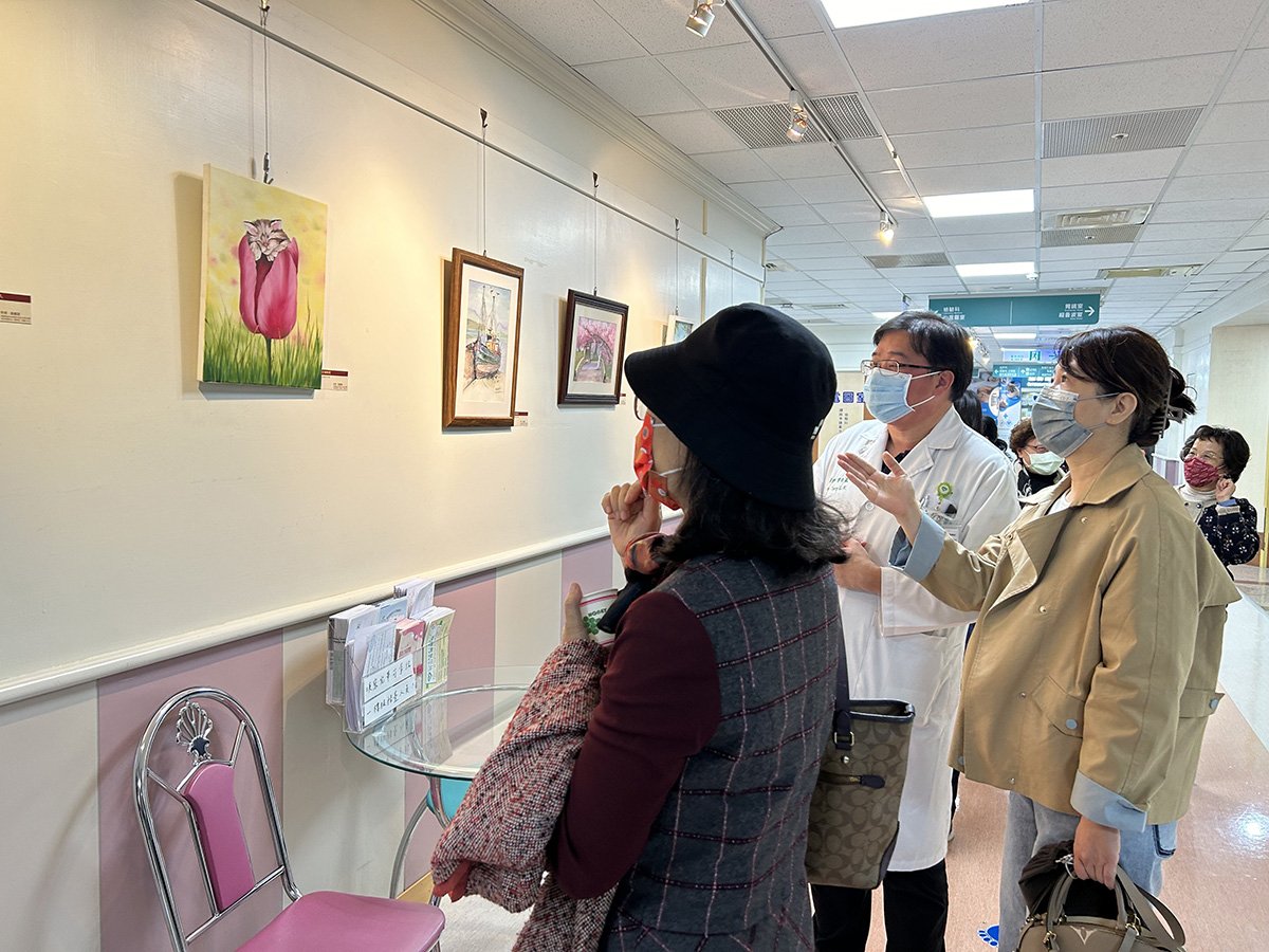 竹秀藝廊藝遊畫會聯展 展出「美麗人生」 3 48ac19a39fd27efd29a8651e82b0d062
