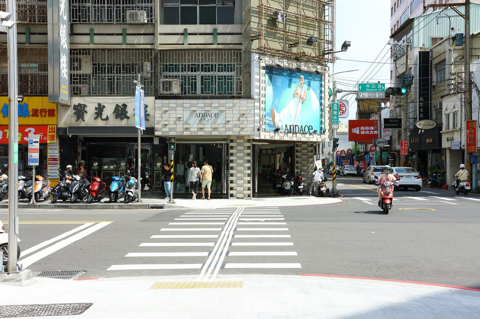0 嘉義市中山路6處路口人行道無障礙斜坡改造 大通商圈人本好行 2 0