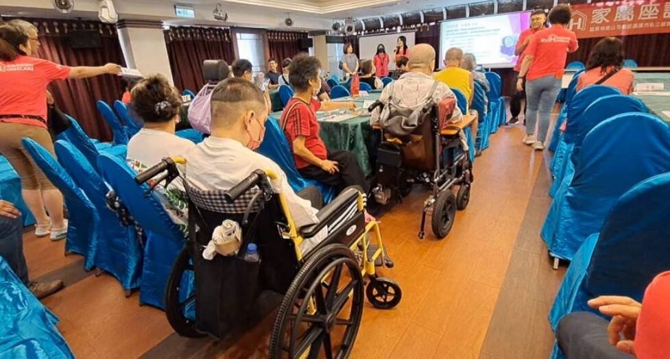 建立照護關係溝通平台 誠寶長照舉辦家屬座談會 4 1322381 e1719078459749
