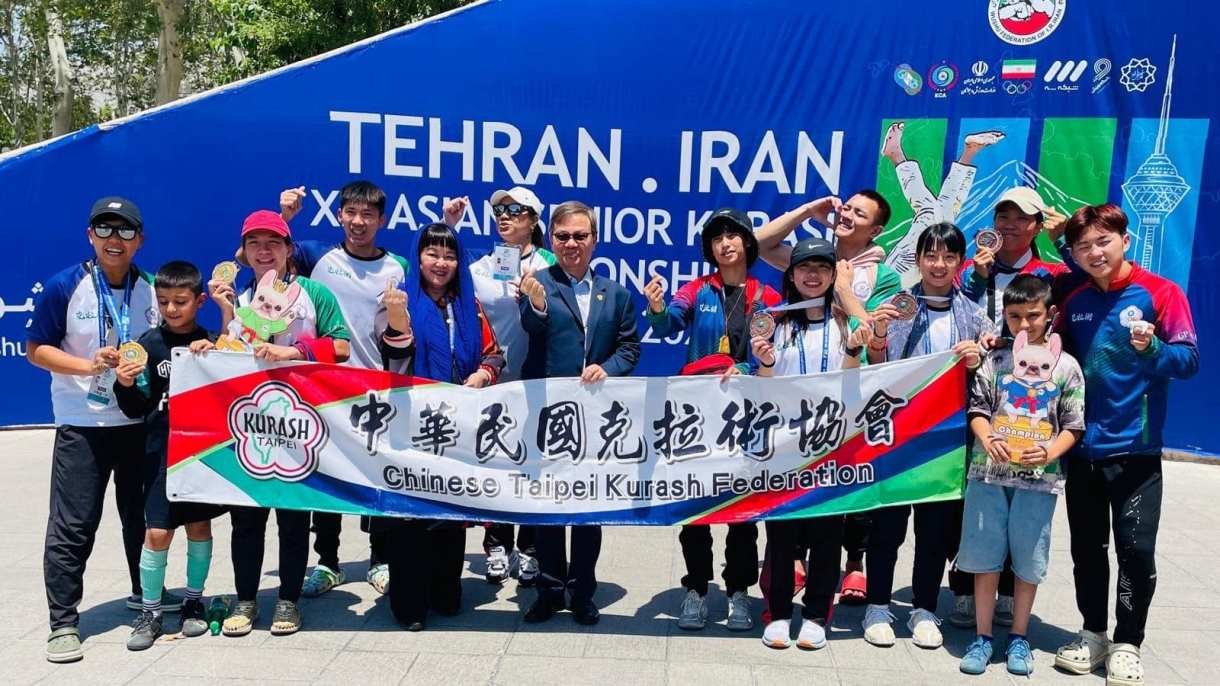 香華天贊助克拉術11年,中華隊攜2金3銅從亞錦賽榮譽返台 3 E59C964EFBCBFE9A699E88FAFE5A4A9E8B48AE58AA9E5858BE68B89E8A193