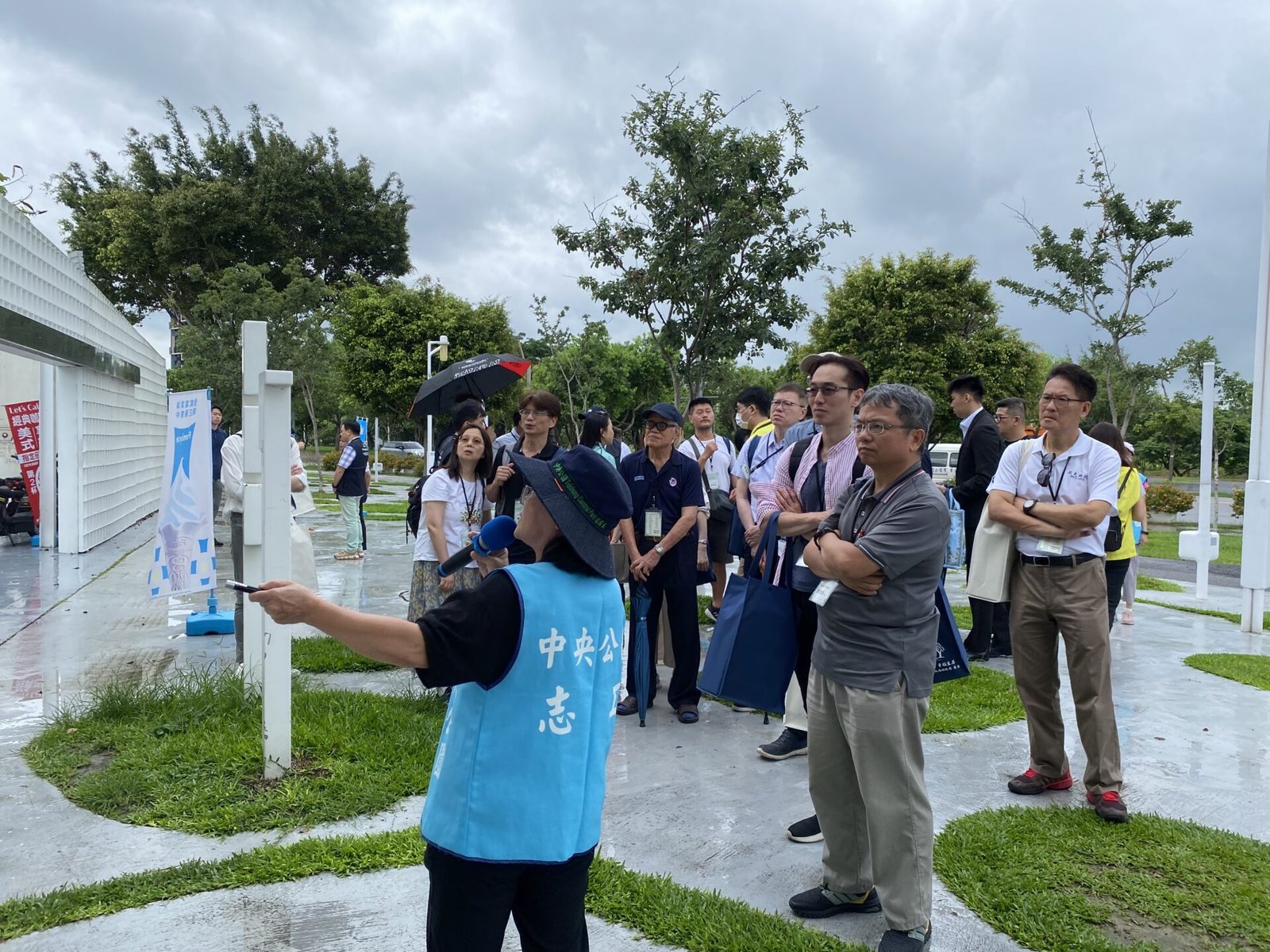 政治大學參訪台中中央公園 體驗園區空間認識水湳機場歷史 3 unnamed file 219