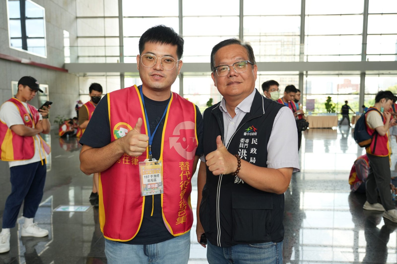 強化救護備援能量!中市府召訓308名備役替代役 民政局長:有備無患保護家園 2 左 表示 這是他退役後首次參加演訓召集 覺得此次課程規劃很實用 0