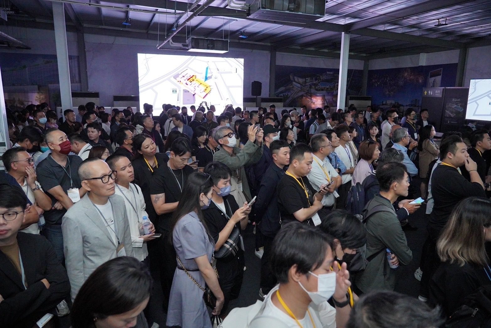重大投資登場! 台中高鐵娛樂購物城招商說明會近2千廠商出席 1 臺中高鐵娛樂購物城招商說明會近2千廠商出席 1