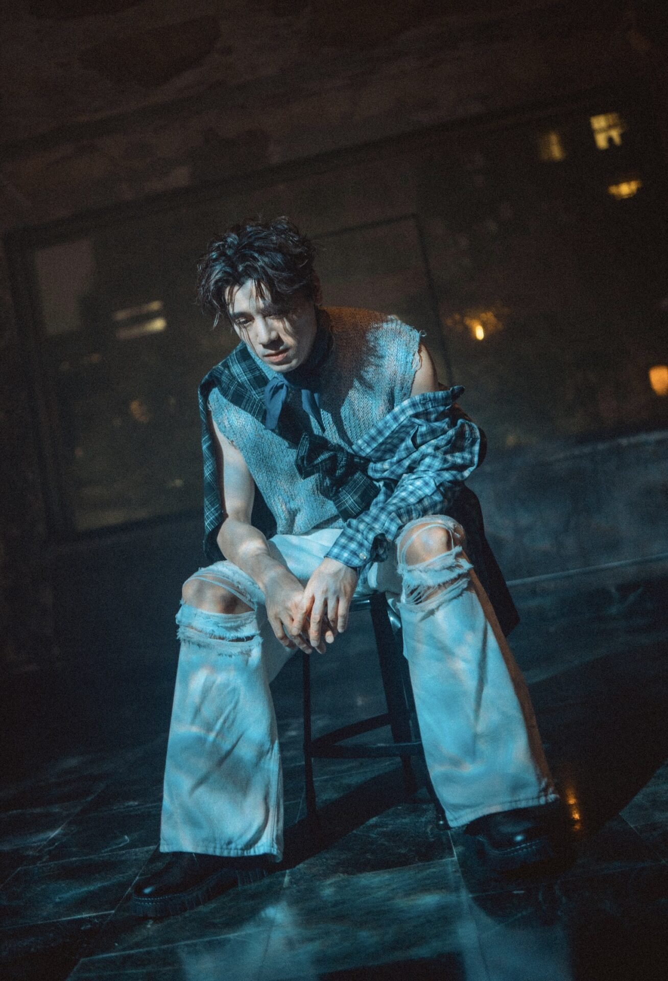 邱志宇「演而優則唱」展全能創作才華 1 演而優則唱發新單曲百口莫辯 4