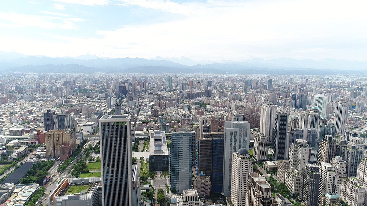 台中市作為台灣重要城市之一，春節期間也是國內外旅客青睞的旅遊目的地。