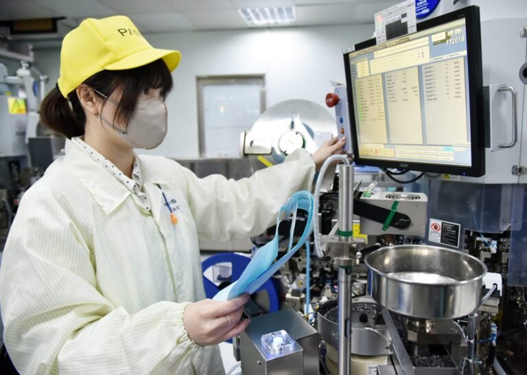 7年級文科女華麗轉身 靠職訓躍升半導體工程師 1 1 1 29