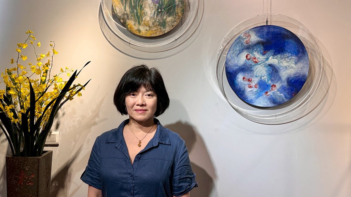 張若琳膠彩個展《蘩花》登場 三義山林間共賞花韻之美 1 line oa chat 250604 205601