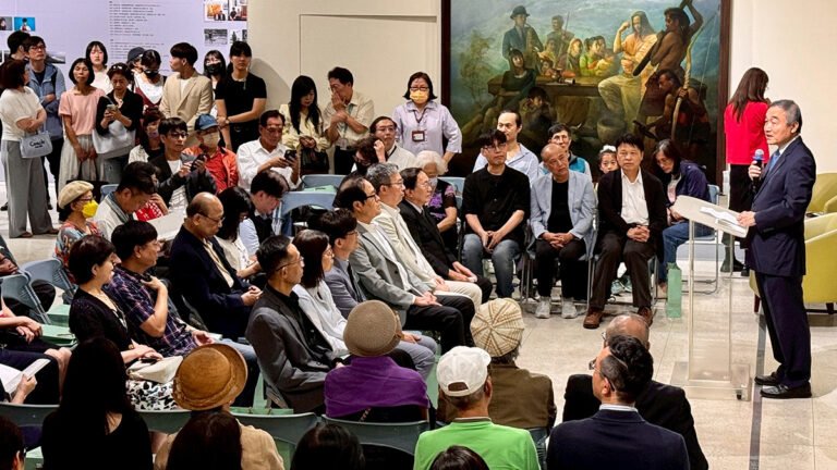 《望地之謎──林欽賢繪畫創作展》大墩文化中心開幕,展現當代寫實藝術深度與感動 1 line oa chat 250608 121517